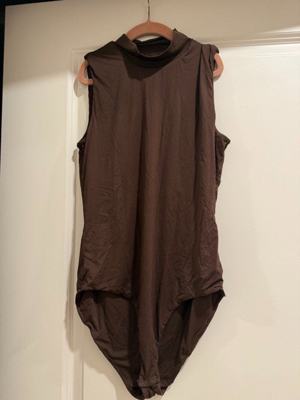 Brown Sleeveless Mock Neck Bodysuit M